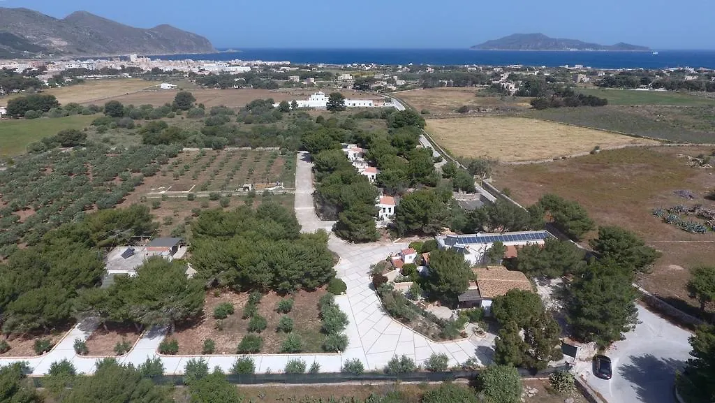 Appartamenti In Villa Senia Favignana