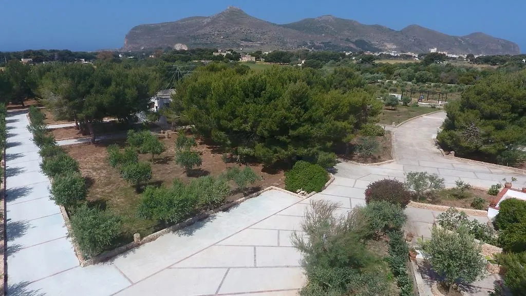 Appartamenti In Villa Senia Favignana Italy