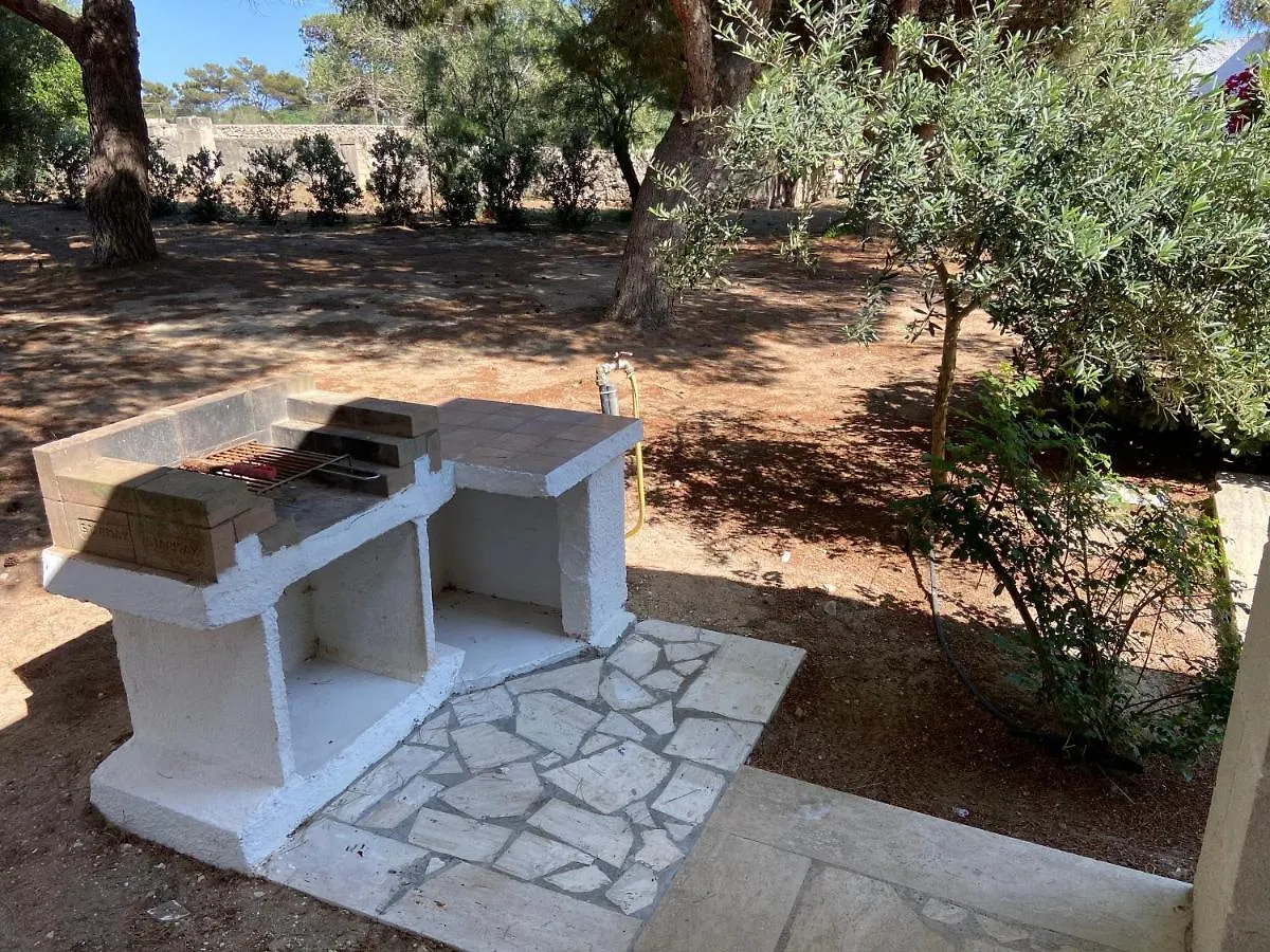 Appartamenti In Villa Senia Favignana Italy