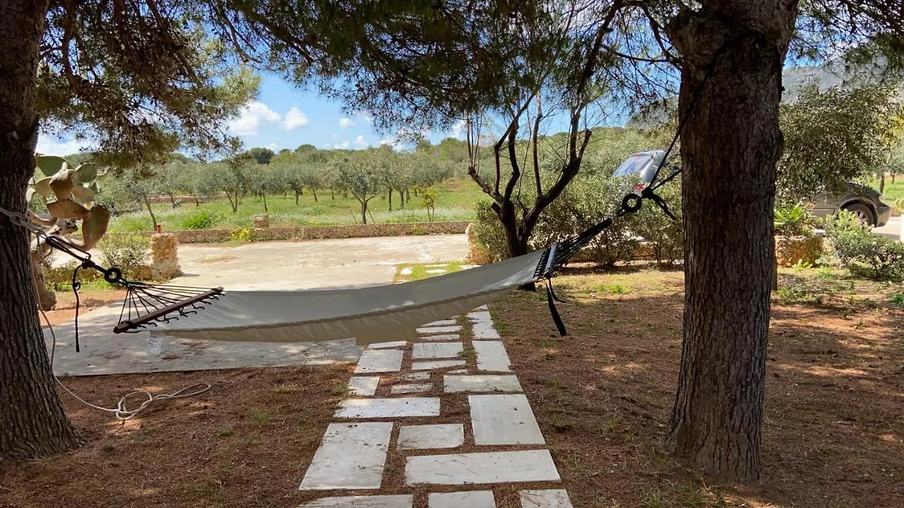 Appartamenti In Villa Senia Favignana Italy